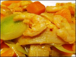 Aus dem Wok - Garnelen auf Hokkaido-Lauchgemüse