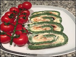 Lachs-Spinat-Roulade mit Mayonnaise